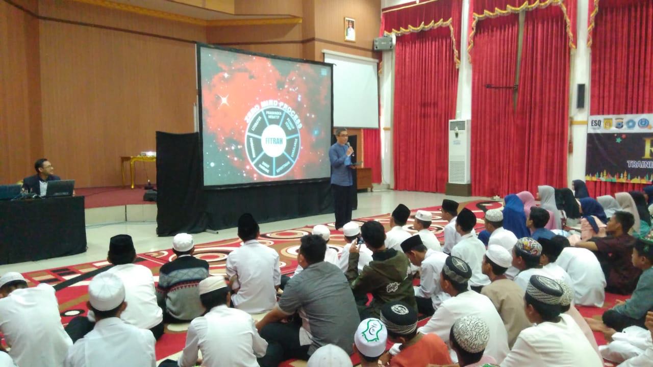 Ramadhan Berbagi Cinta dengan Training ESQ Generasi Emas