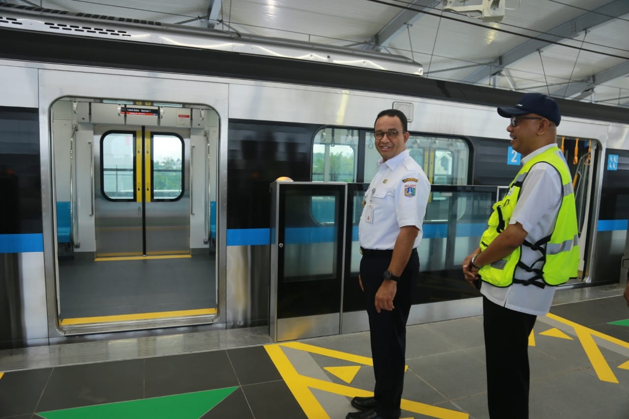 Gubernur DKI: MRT Jakarta Beroperasi Umum Akhir Maret
