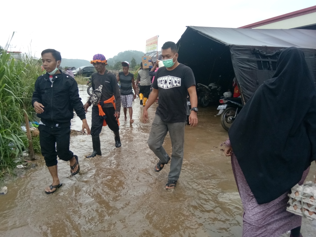Fosma 165 Papua Salurkan Donasi Banjir Bandang Sentani