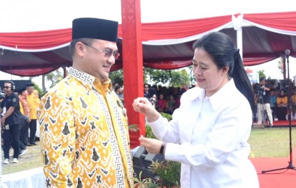 Gubernur Bangka Belitung Erzaldi Terima Penghargaan Satyalancana Pembangunan