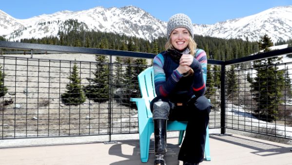 Kisah Amy Purdy, Pemain Snowboard Dunia yang Kehilangan Kedua Kakinya [Part 1]