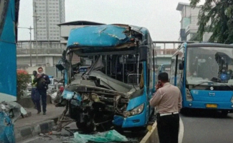 Kecelakaan Transjakarta Di Cawang, Dirlantas Polda Metro Jaya: Tiga Orang Meninggal Dunia