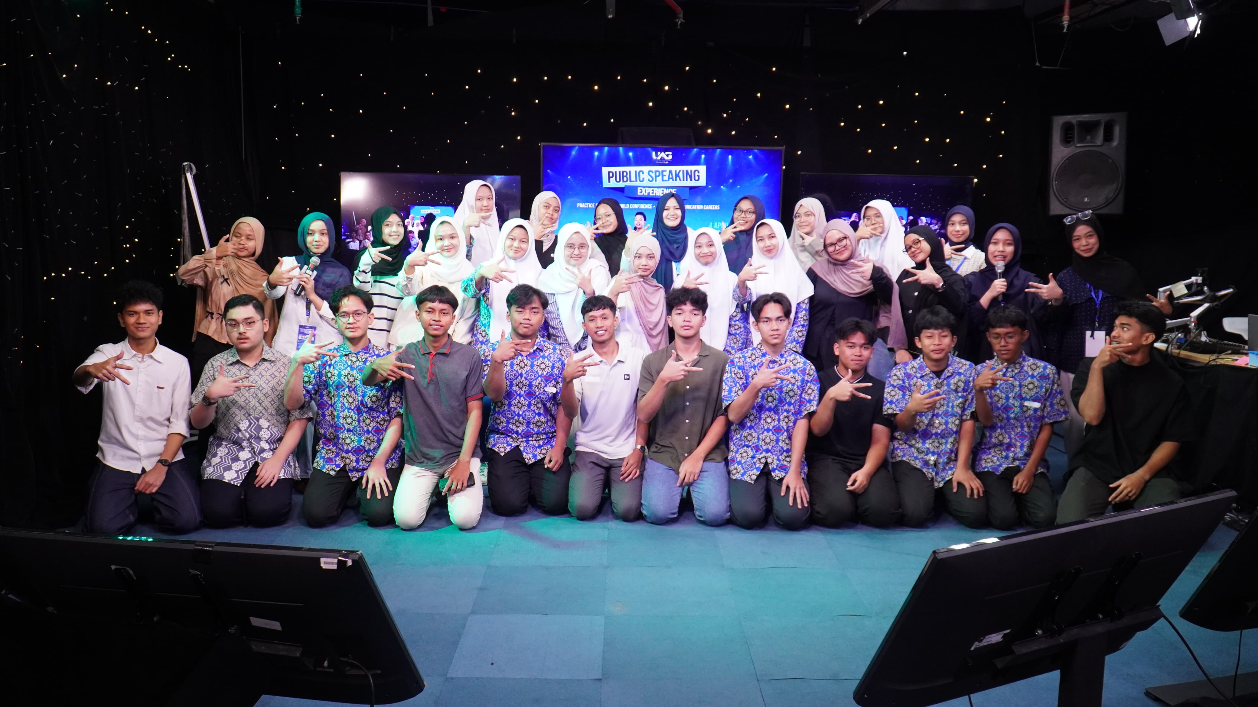 Universitas Ary Ginanjar Gelar Public Speaking Experience untuk Tingkatkan Kepercayaan Diri Generasi Muda